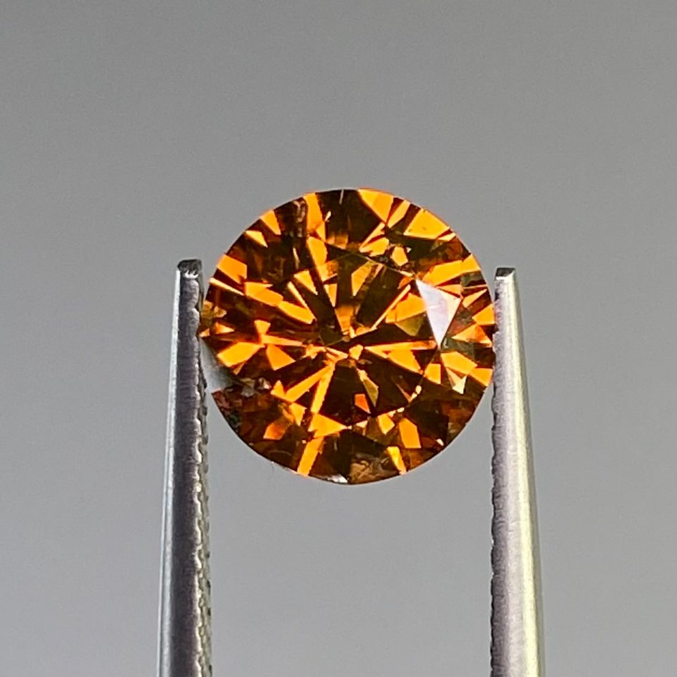 2.00 Ct Fancy Deep Brownish Yellowish Orange Round Diamond-Stonz ZA